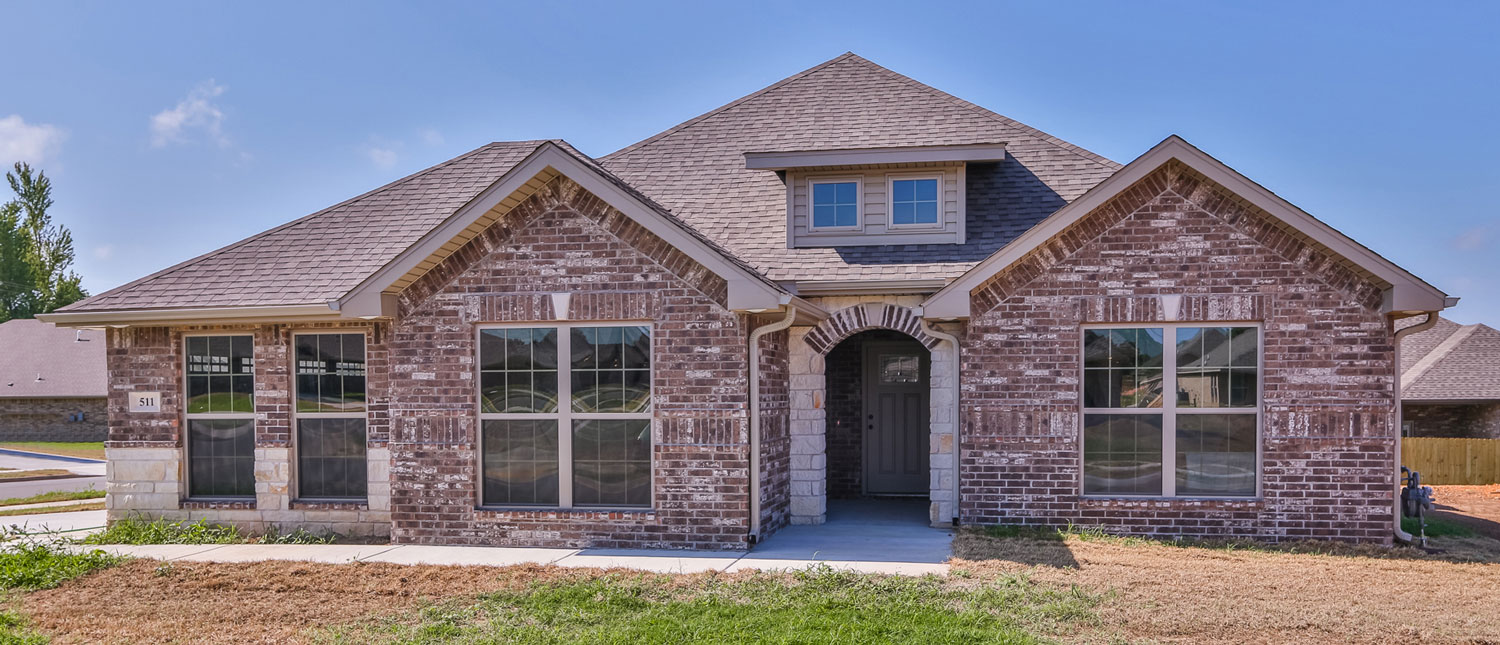 Homes for Hope - TAMKO & Schuber Mitchell Project